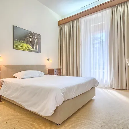 Hotel Neptun 3*