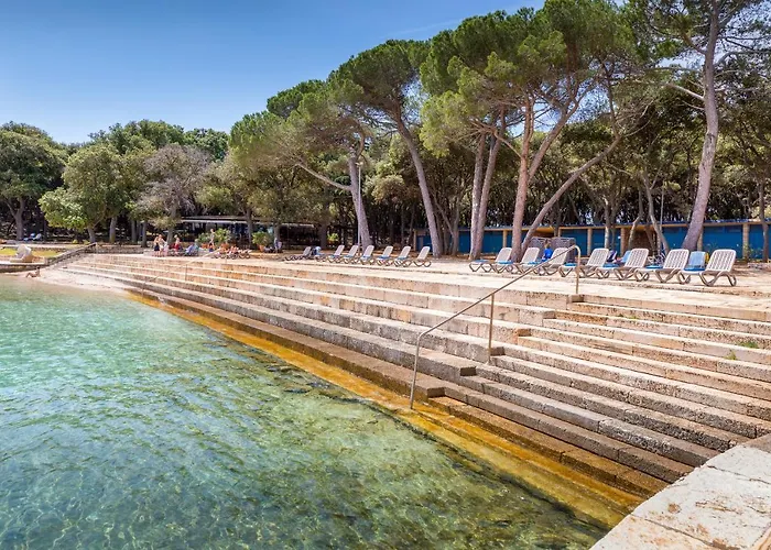 Neptun 호텔 브리유니