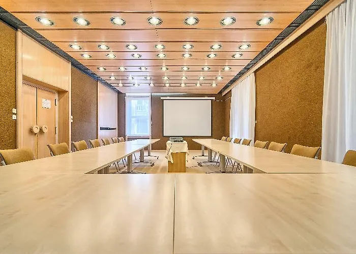 Neptun 호텔 브리유니