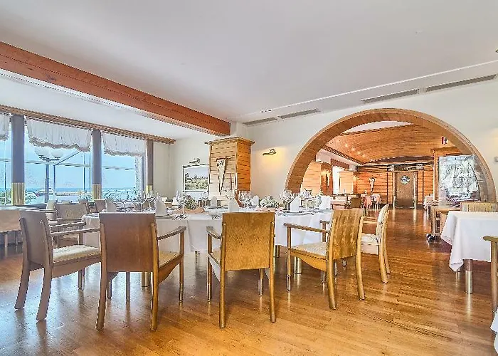 Neptun 3* 布里俄尼